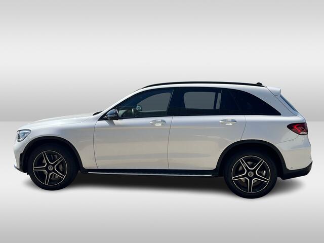 Mercedes-Benz GLC-KLASSE 200 Premium Plus / Navigatie / Burmester / Adapt cruise / 360 camera / Pano / P4