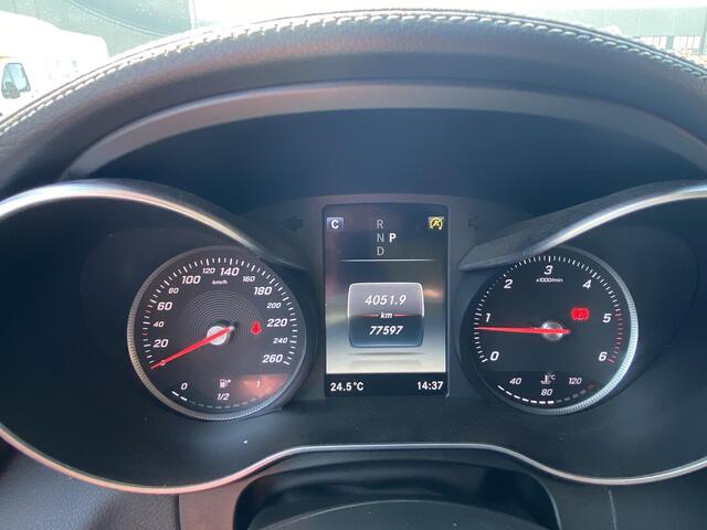 Mercedes-Benz GLC-KLASSE 220d aut. 4MATIC Edition 1 met o.a. wegklapbare trekhaak, navigatie, LED Intelligent, elektr. kofferklep, etc.