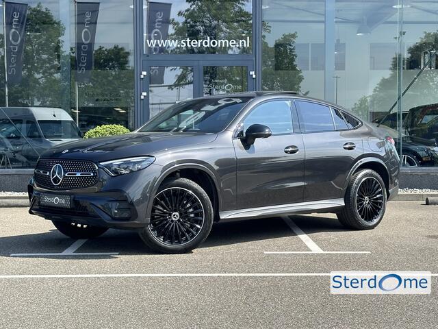 Mercedes-Benz GLC-KLASSE Coupé 400e 4MATIC AMG Line l Panoramadak l MBUX l Niveau regeling l Multibeam LED l Rij- assistentie pakket met Distronic l Keyless l Zwart Leder l Memory pakket l Burmester l Sfeerverlichting l THERMOTRONIC l Smartphone integratie pakket l Night pakket l