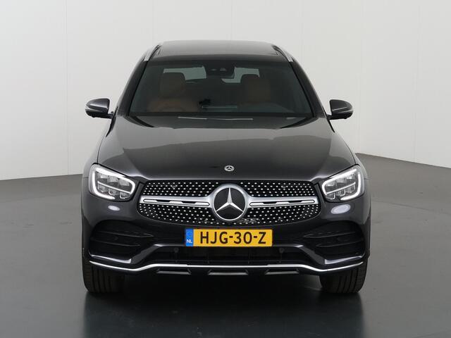 Mercedes-Benz GLC-KLASSE 300e 4MATIC Business Solution AMG | AMG | Panoramadak | Bruin interieur |