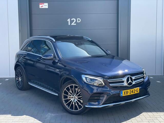 Mercedes-Benz GLC-KLASSE 250 4MATIC Business Solution AMG 211PK | NL AUTO | Volledige Historie | Afneembare Trekhaak | 20 Inch AMG Velgen | Eektrische Achterklep | Lederen Bekleding | Automaat | Stoelverwarming |
