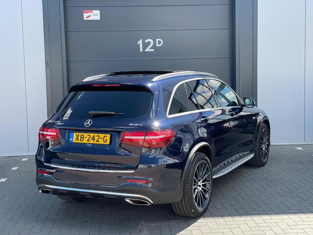 Mercedes-Benz GLC-KLASSE 250 4MATIC Business Solution AMG 211PK | NL AUTO | Volledige Historie | Afneembare Trekhaak | 20 Inch AMG Velgen | Eektrische Achterklep | Lederen Bekleding | Automaat | Stoelverwarming |