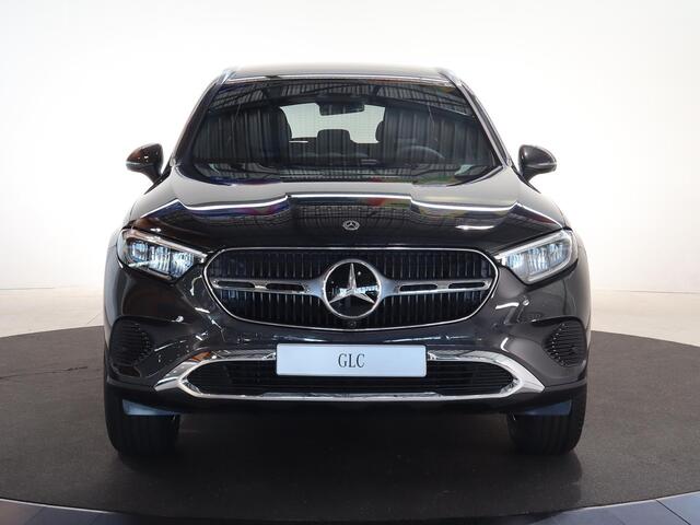 Mercedes-Benz GLC-KLASSE 300e 4MATIC Luxury Line Mercedes-Benz GLC SUV 300 e 4MATIC Luxury Line met EQ
