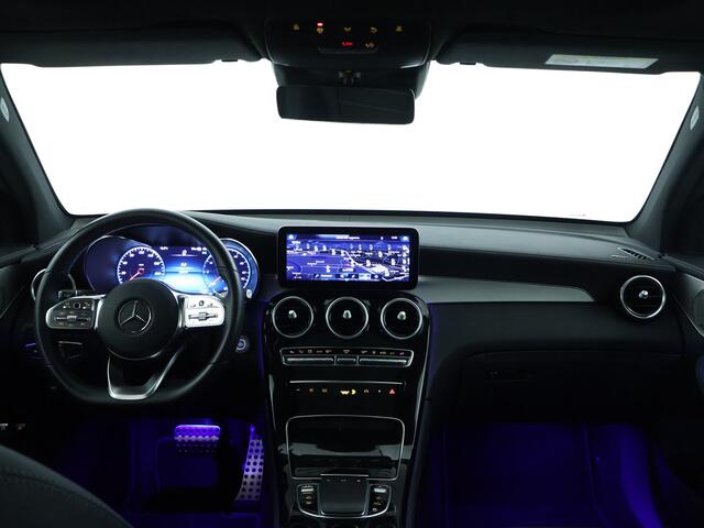 Mercedes-Benz GLC-KLASSE 300 e 4MATIC Premium Plus | Trekhaak | Panoramadak | Sfeerverlichting | Memory Pakket | Inclusief 24 maanden MB Certified garantie voor Europa.
