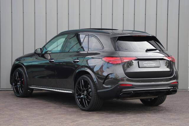 Mercedes-Benz GLC-KLASSE 300 AMG 4-Matic | 258PK | Pano | Sfeerverlichting | Keyles-go | Head-up | Digital-light | Stuurwielverw. | Distronic | 2023.