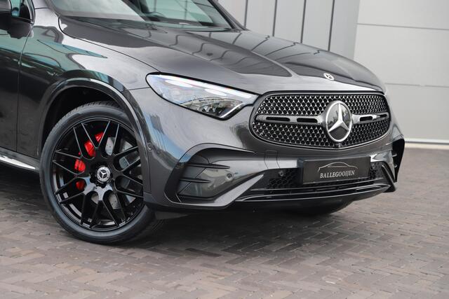 Mercedes-Benz GLC-KLASSE 300 AMG 4-Matic | 258PK | Pano | Sfeerverlichting | Keyles-go | Head-up | Digital-light | Stuurwielverw. | Distronic | 2023.