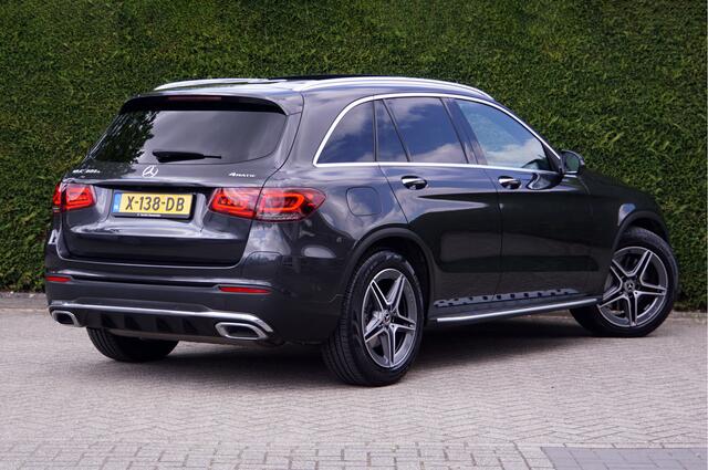 Mercedes-Benz GLC-KLASSE GLC 300 e 4M | Luchtvering Leder Rijassistentie