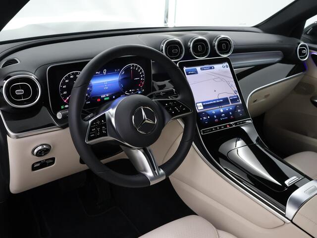 Mercedes-Benz GLC-KLASSE Coupé 300e 4MATIC Luxury Line | Beige bekleding | Trekhaak | Distronic | Verwarmd stuur |