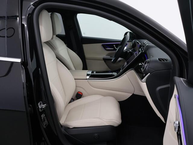Mercedes-Benz GLC-KLASSE Coupé 300e 4MATIC Luxury Line | Beige bekleding | Trekhaak | Distronic | Verwarmd stuur |