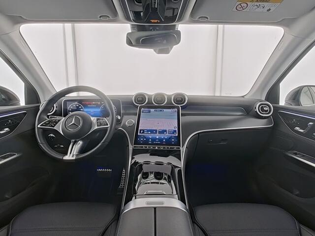 Mercedes-Benz GLC-KLASSE 300 e 4MATIC Plug-In Hybride | Panorama Schuif-Kanteldak | Trekhaak | Memory | Voorstoelen | Stoel en Stuur Verwarming | Inclusief 24 maanden MB Certified garantie voor Europa.