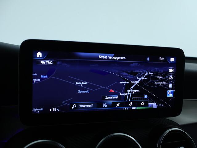 Mercedes-Benz GLC-KLASSE 300 4MATIC 259 pk | 360 graden camera | Apple CarPlay | Schuifdak | Inclusief 24 maanden MB Certified garantie voor Europa.