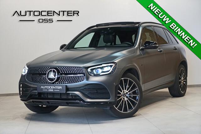 Mercedes-Benz GLC-KLASSE 300e 4MATIC AMG ? MAGNO ? LUCHTVERING ? STOELKOELING ? PANO ? VOL OPTIE!