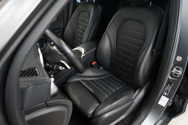 Mercedes-Benz GLC-KLASSE 300e 4MATIC AMG ? MAGNO ? LUCHTVERING ? STOELKOELING ? PANO ? VOL OPTIE!