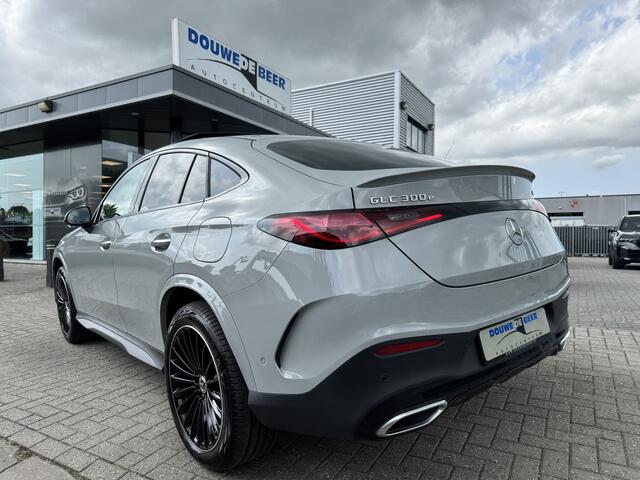 Mercedes-Benz GLC-KLASSE Coupé 300e 4MATIC AMG 340pk sport Edition / alpin grau pano/dak, Premium +, trekhaak, Laser Light, exclusief leder, etc etc