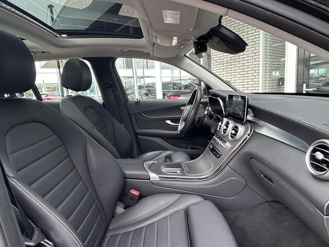 Mercedes-Benz GLC-KLASSE 300e 4MATIC Trekhaak | Panoramadak | Airmatic