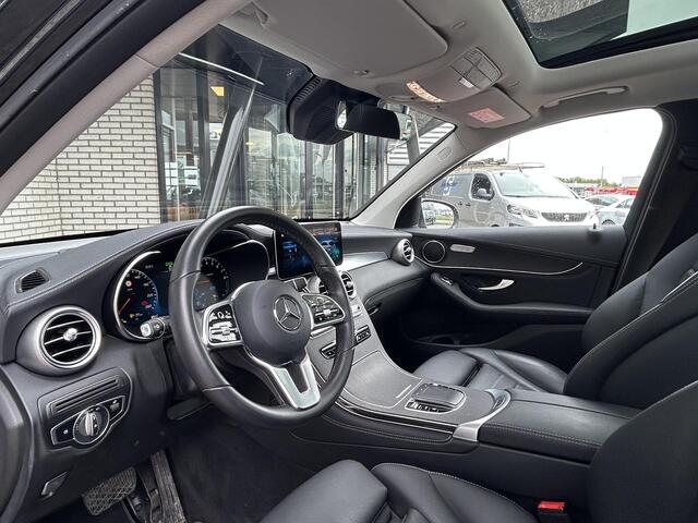 Mercedes-Benz GLC-KLASSE 300e 4MATIC Trekhaak | Panoramadak | Airmatic