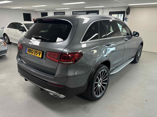 Mercedes-Benz GLC-KLASSE 300e 4MATIC AMG/360/Distronic/20"/Trekhaak/Dodehoek