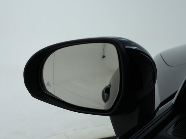 Mercedes-Benz GLC-KLASSE Coupé 300e 4MATIC Sport Edition | Nightpakket | Parkeerpakket met 360°-camera | EASY PACK achterklep | KEYLESS-GO | Winter pakket | URBAN GUARD voertuigbescherming plus | Memorypakket | Dodehoekassistent |