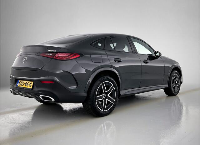Mercedes-Benz GLC-KLASSE 300 e 4MATIC AMG Line | 5 spaaks lichtmetalen velgen | Navigatie | Parking support met camera | Alarm klasse 3 | Trekhaak elekt wegklapbaar | Distronic | Inclusief 24 maanden MB Certified garantie voor Europa.