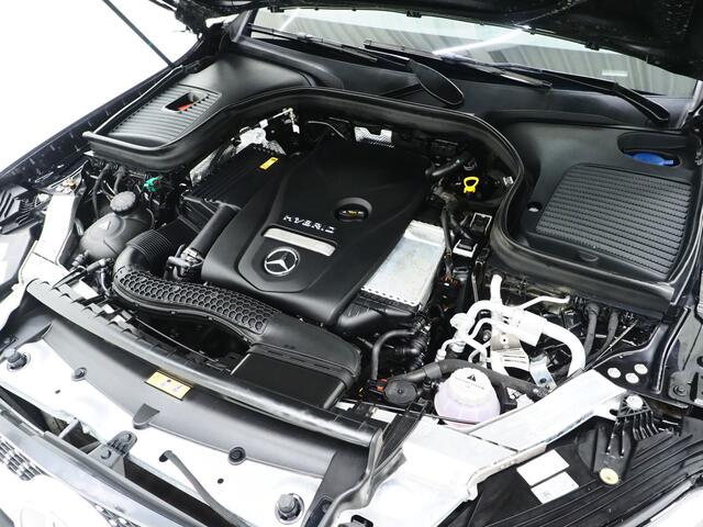 Mercedes-Benz GLC-KLASSE 300e 4MATIC AMG | Panoramadak | 360 | Keyless | Virtual | Stoelverwarming | Carplay