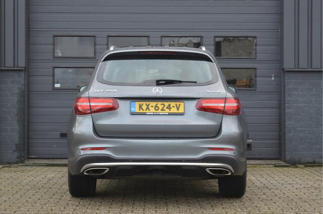 Mercedes-Benz GLC-KLASSE 250 4MATIC Prestige | AMG | PANO | LUCHTVERING |