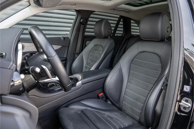 Mercedes-Benz GLC-KLASSE 300e 4MATIC AMG-Line -Trekhaak-Panoramadak