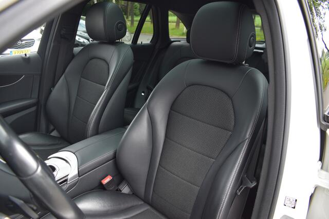 Mercedes-Benz GLC-KLASSE 250 4MATIC Edition 1 / Trekhaak / Automaat / Parkeerhulp / 4X4 / Burmester
