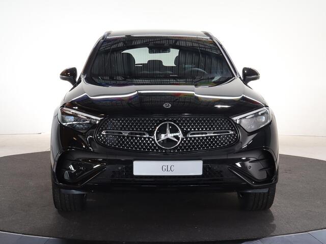 Mercedes-Benz GLC-KLASSE 300e 4MATIC Sport Edition | Trekhaak | Panoramaschuifdak | Rijassistentiepakket Plus | 360° camera