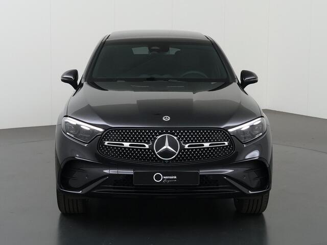Mercedes-Benz GLC-KLASSE 300e Coupe 4MATIC Sport Edition Digital light | Panoramadak | Elec Stoelen met geheugen | 20" AMG Velgen | Sfeerverlichting | 360 camera