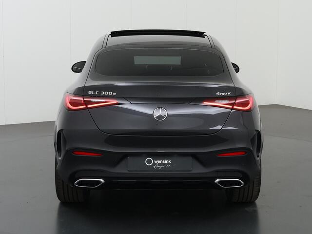 Mercedes-Benz GLC-KLASSE 300e Coupe 4MATIC Sport Edition Digital light | Panoramadak | Elec Stoelen met geheugen | 20" AMG Velgen | Sfeerverlichting | 360 camera
