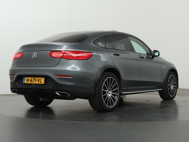 Mercedes-Benz GLC-KLASSE Coupé 250 4MATIC Edition 1 | AMG | Night | Schuif/kanteldak | Treeplanken | Sportuitlaat | 20" lichtmetalen velgen |