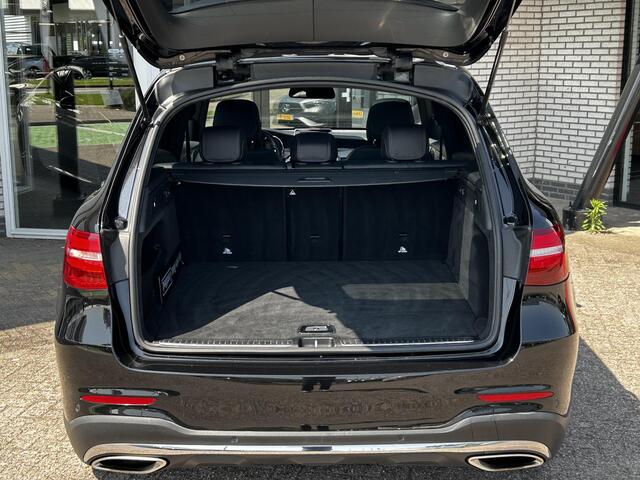 Mercedes-Benz GLC-KLASSE 250 4MATIC Premium Plus | Trekhaak | Panoramadak | Treeplanken
