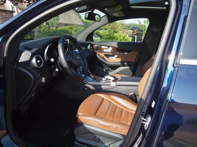 Mercedes-Benz GLC-KLASSE Coupé 250 4MATIC Prestige | Panoramadak | Camera | Cruise Control | Automaat | Leer |