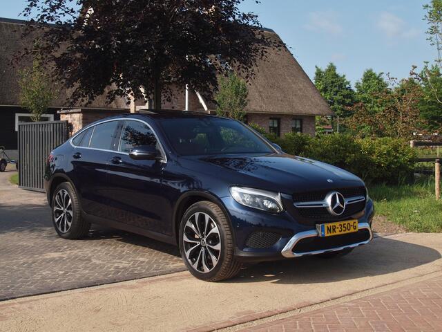 Mercedes-Benz GLC-KLASSE Coupé 250 4MATIC Prestige | Panoramadak | Camera | Cruise Control | Automaat | Leer |