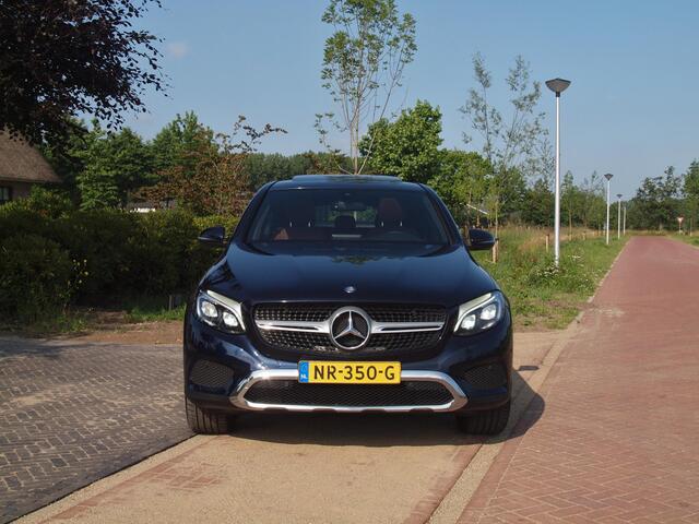 Mercedes-Benz GLC-KLASSE Coupé 250 4MATIC Prestige | Panoramadak | Camera | Cruise Control | Automaat | Leer |