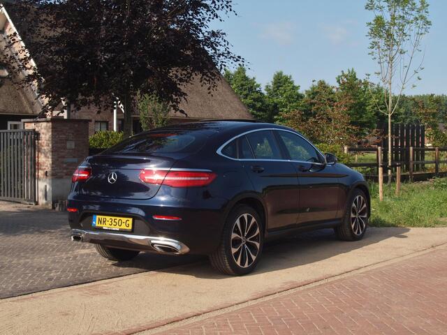 Mercedes-Benz GLC-KLASSE Coupé 250 4MATIC Prestige | Panoramadak | Camera | Cruise Control | Automaat | Leer |