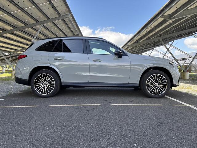 Mercedes-Benz GLC-KLASSE 300e 4MATIC Sport Edition | Night | Panoramadak | Memory stoelen | Sfeerverlichting | 360 camera | Digital light |