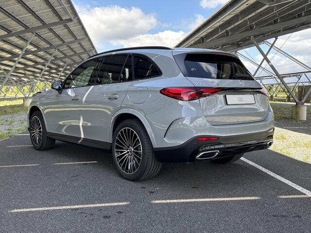 Mercedes-Benz GLC-KLASSE 300e 4MATIC Sport Edition | Night | Panoramadak | Memory stoelen | Sfeerverlichting | 360 camera | Digital light |