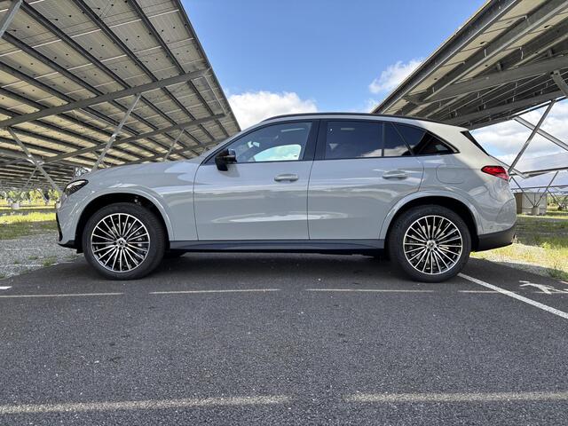 Mercedes-Benz GLC-KLASSE 300e 4MATIC Sport Edition | Night | Panoramadak | Memory stoelen | Sfeerverlichting | 360 camera | Digital light |