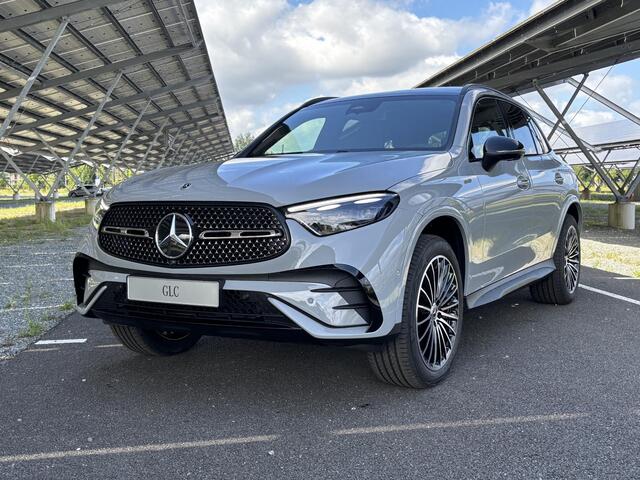 Mercedes-Benz GLC-KLASSE 300e 4MATIC Sport Edition | Night | Panoramadak | Memory stoelen | Sfeerverlichting | 360 camera | Digital light |