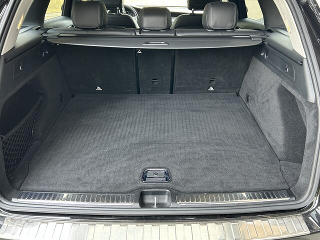 Mercedes-Benz GLC-KLASSE 200 Business 200 Business // Facelift // Camera // Carplay // MBUX // Treeplanken // Alarm // Cruise // LED koplampen