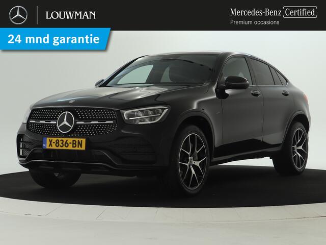 Mercedes-Benz GLC-KLASSE Coupé 300e 4MATIC Business Solution AMG | Achteruitrijcamera | Elektrische stoelen | Cruise Control | Apple CarPlay | Inclusief 24 maanden MB Certified garantie voor Europa.
