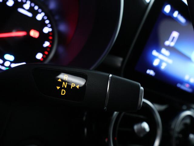 Mercedes-Benz GLC-KLASSE Coupé 300e 4MATIC Business Solution AMG | Achteruitrijcamera | Elektrische stoelen | Cruise Control | Apple CarPlay | Inclusief 24 maanden MB Certified garantie voor Europa.