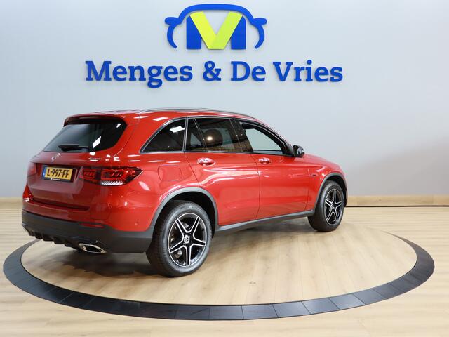 Mercedes-Benz GLC-KLASSE 300e 4MATIC Business Solution AMG Line | LED | Burmester | Panorama | 360 Camera | Stoelverwarming | Sfeer | Apple Carplay Android Auto | Isofix | NAP |