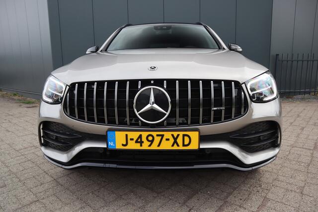 Mercedes-Benz GLC-KLASSE 200 4MATIC AMG Business Solution Facelift. Panoramadak Camera Leder Sfeerverlichting Afneembare Trekhaak.