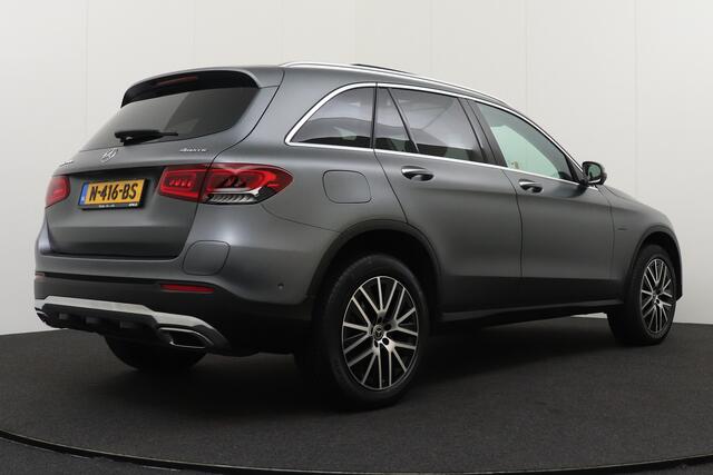 Mercedes-Benz GLC-KLASSE 300e 4MATIC Business Solution Luxury Pano-dak Burmeister Carplay