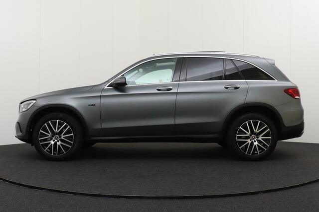 Mercedes-Benz GLC-KLASSE 300e 4MATIC Business Solution Luxury Pano-dak Burmeister Carplay