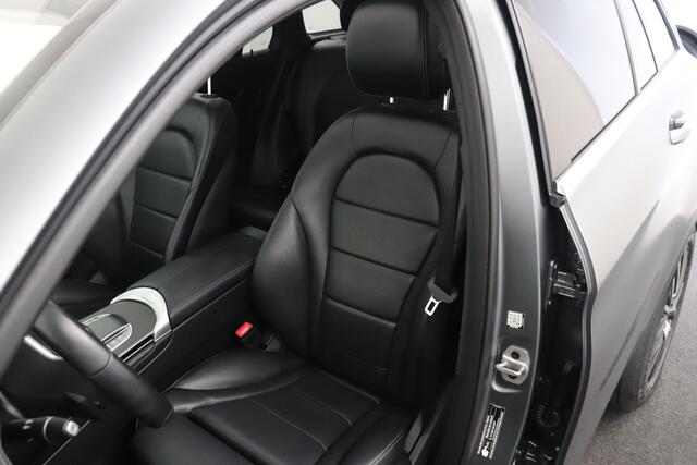 Mercedes-Benz GLC-KLASSE 300e 4MATIC Business Solution Luxury Pano-dak Burmeister Carplay