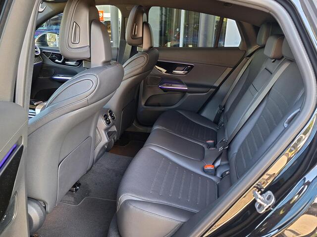Mercedes-Benz GLC-KLASSE Coupé 400e 4MATIC AMG Line | Panoramadak | Night pakket | DISTRONIC | DIGITAL LIGHT | 360° Camera | Elektrisch Verstelbare Stoelen + Memory | Smarthpone-integratie | Keyless-GO | Elektrische achterklep