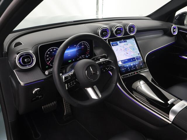 Mercedes-Benz GLC-KLASSE 300e 4MATIC AMG Line | Massage | Panoramadak | Trekhaak | Premium pakket |